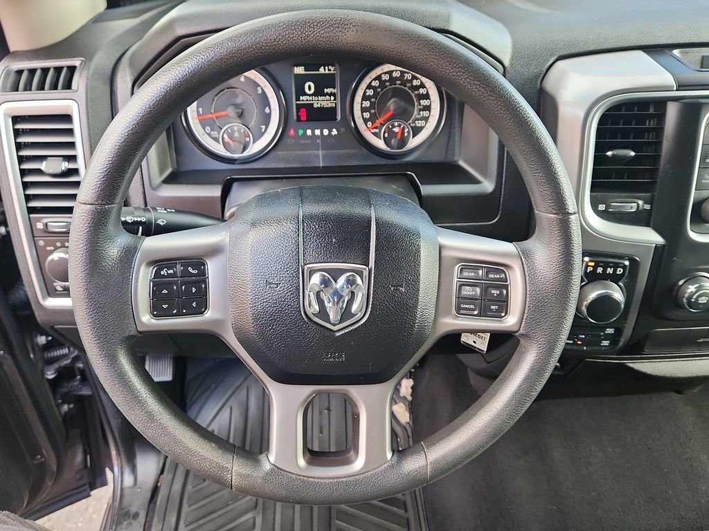 Used 2021 RAM 1500 Classic SLT image 22