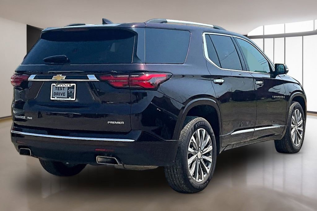 Certified 2022 Chevrolet Traverse Premier image 2