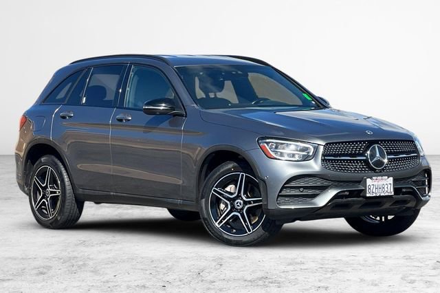 Used 2022 Mercedes-Benz GLC 300 image 2