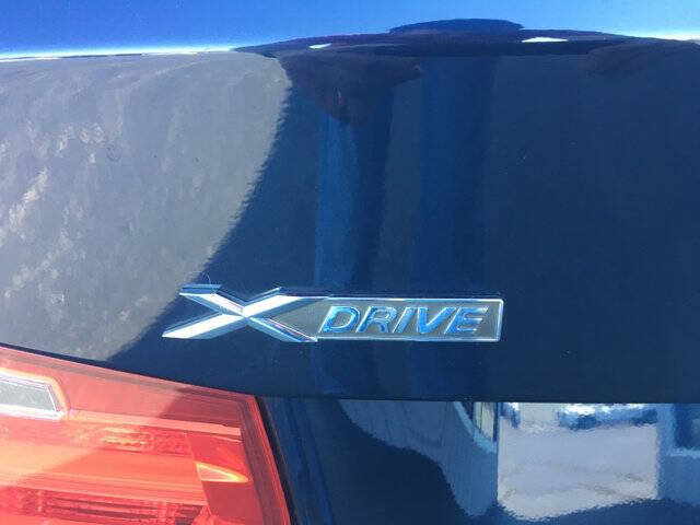Used 2015 BMW 328d xDrive Sedan AWD/4WD image 21