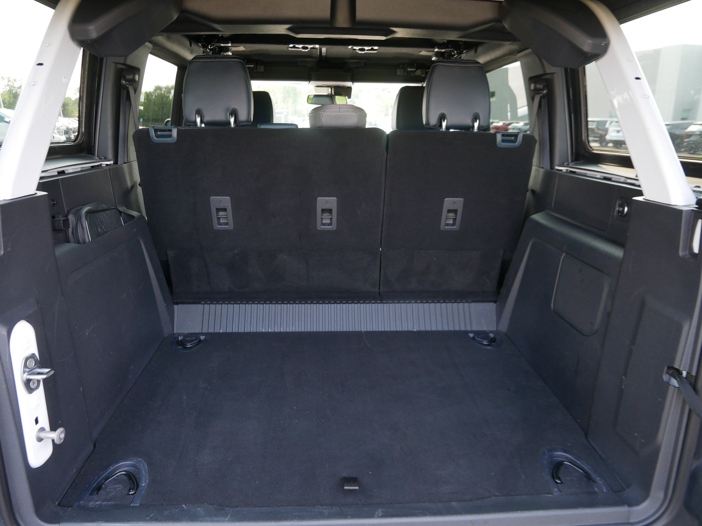 Used 2023 Ford Bronco Outer Banks AWD/4WD image 16