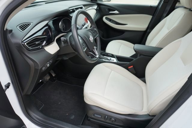 Used 2023 Buick Encore GX Select w/ Safety Package II image 15