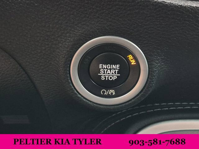 Used 2022 Dodge Challenger GT RWD image 35
