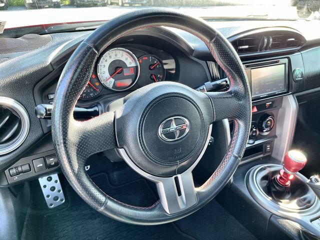 Used 2013 Scion FR-S RWD image 13