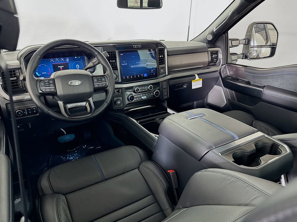 Used 2026 Ford F450 Platinum w/ FX4 Off-Road Package AWD/4WD image 44