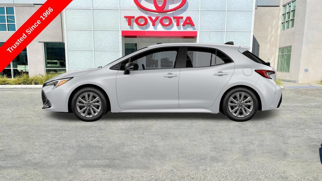New 2027 Toyota Corolla SE FWD image 3