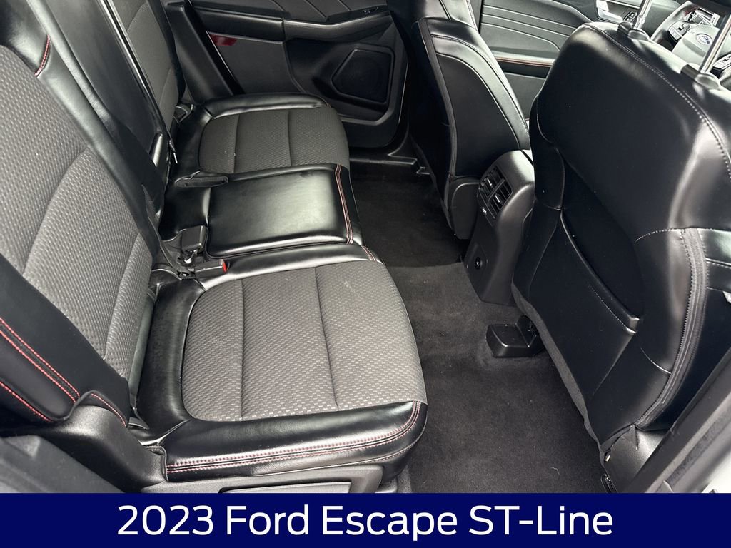 Used 2023 Ford Escape ST-Line AWD/4WD image 14