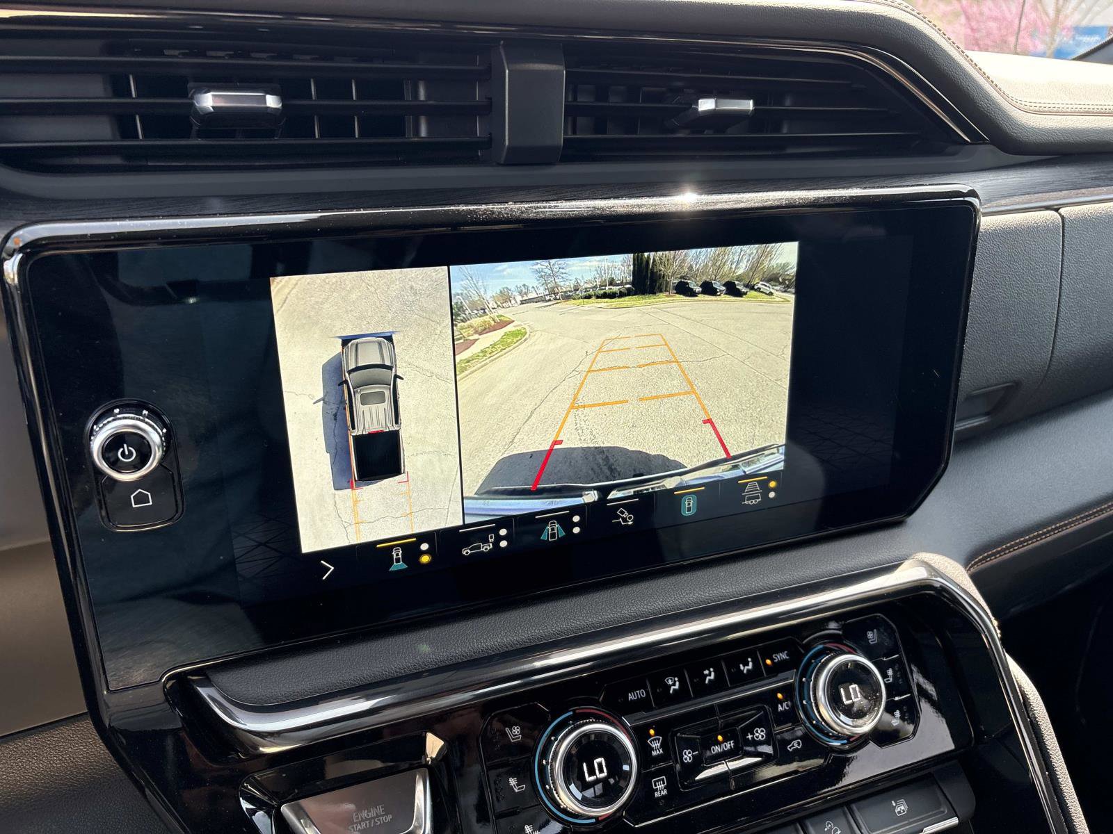 Used 2022 GMC Sierra 1500 AT4 w/ AT4 Premium Package image 23