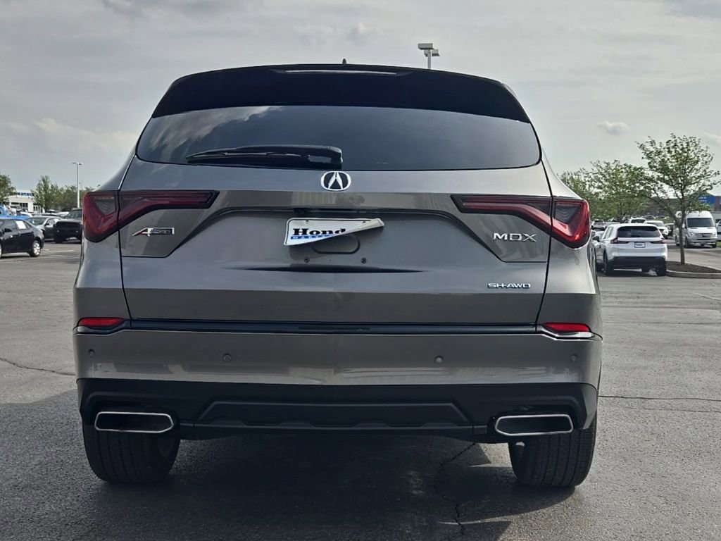 Used 2023 Acura MDX A-Spec AWD/4WD image 7