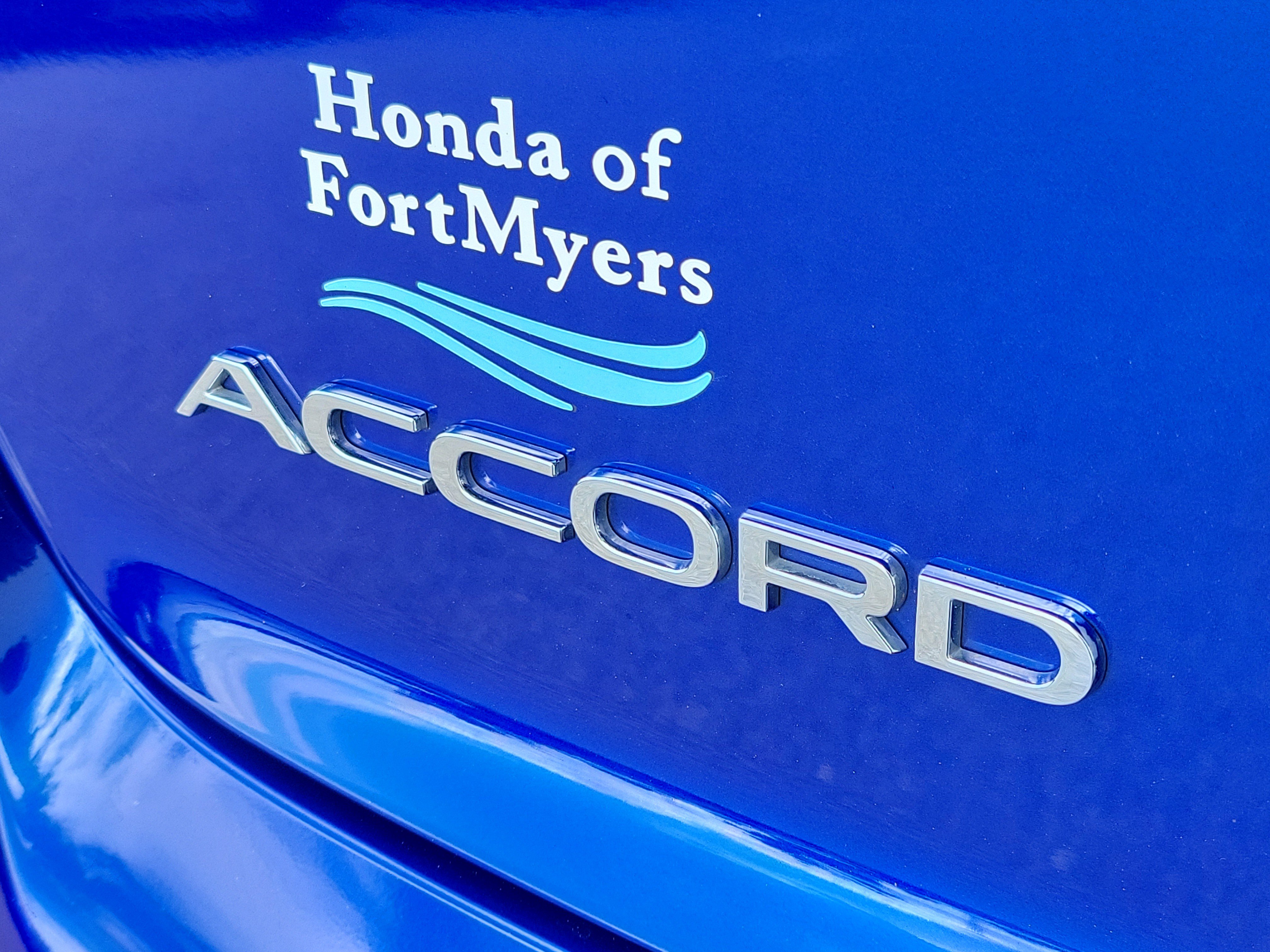 Used 2024 Honda Accord Sport image 9
