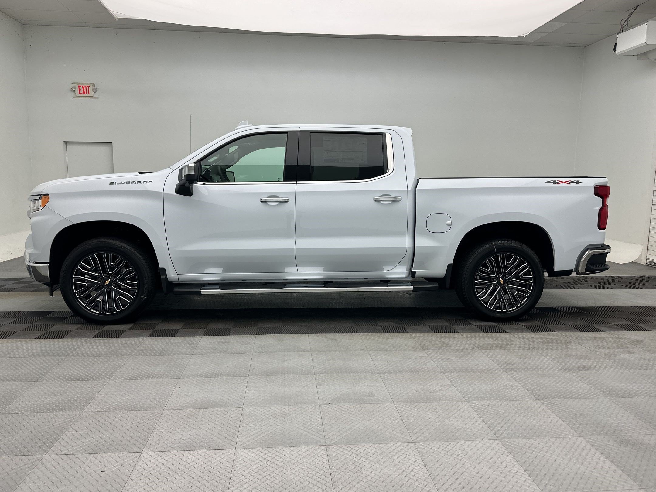 New 2026 Chevrolet Silverado 1500 LTZ w/ LPO, Dark Essentials Package AWD/4WD image 2
