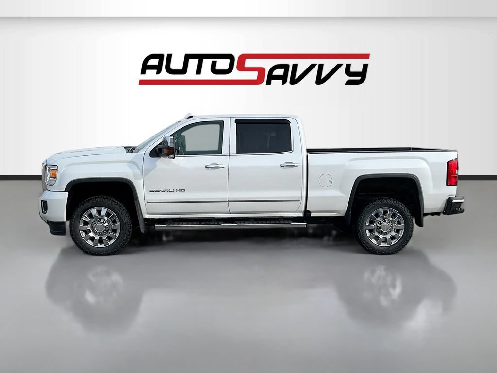 Used 2018 GMC Sierra 2500 Denali w/ Duramax Plus Package AWD/4WD image 4