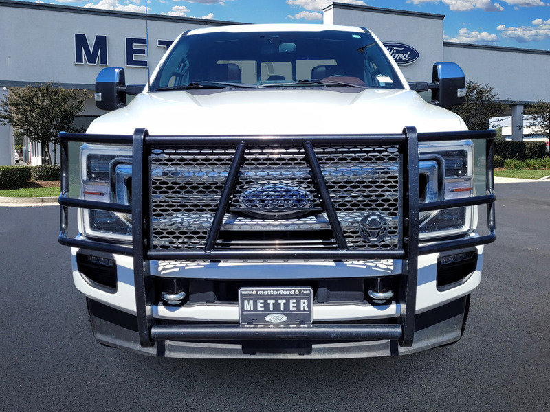 Used 2022 Ford F350 Platinum image 2