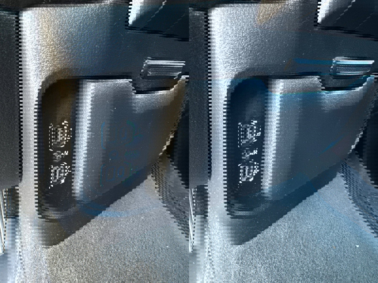 Used 2023 RAM 1500 Big Horn image 31