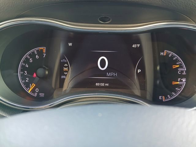 Used 2020 Jeep Grand Cherokee Laredo image 32