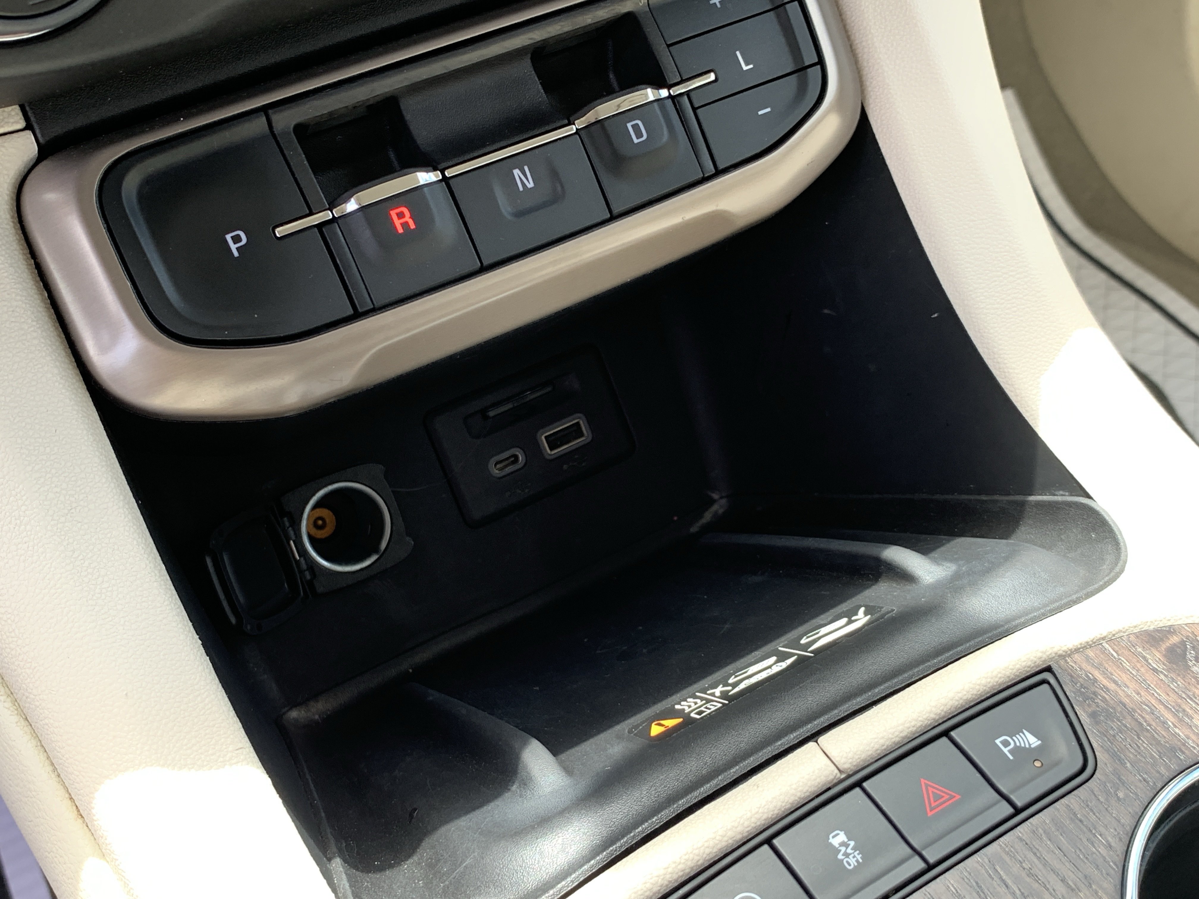 Used 2023 GMC Acadia Denali AWD/4WD image 34