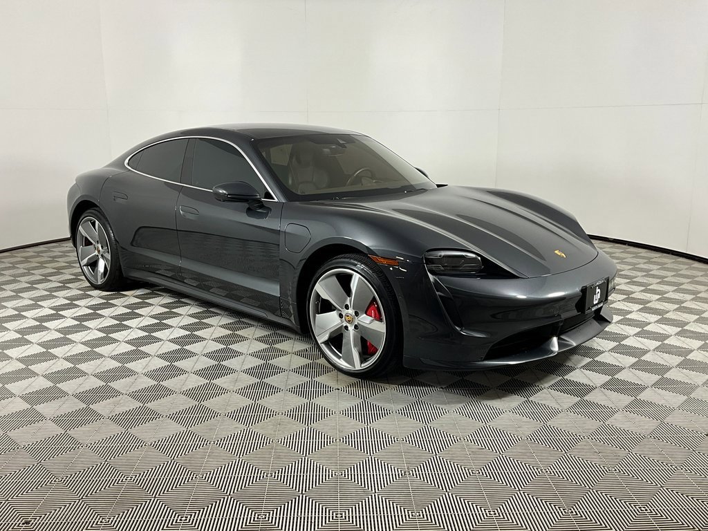 Used 2020 Porsche Taycan Turbo image 6