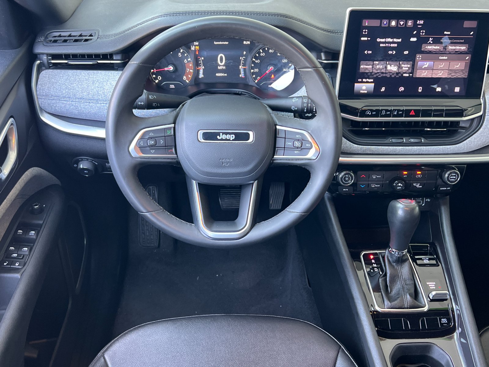 Used 2024 Jeep Compass Latitude AWD/4WD image 14