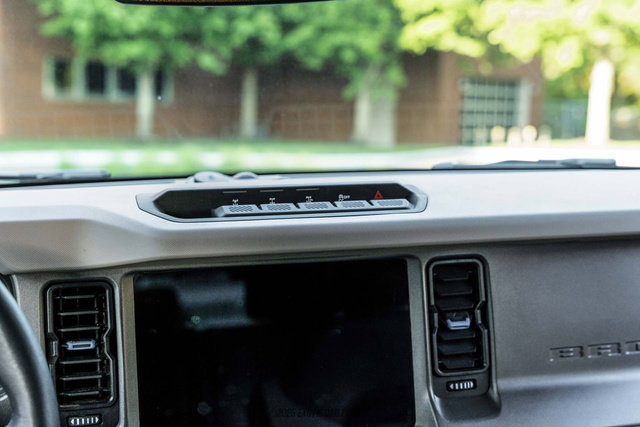Used 2024 Ford Bronco Wildtrak AWD/4WD image 54