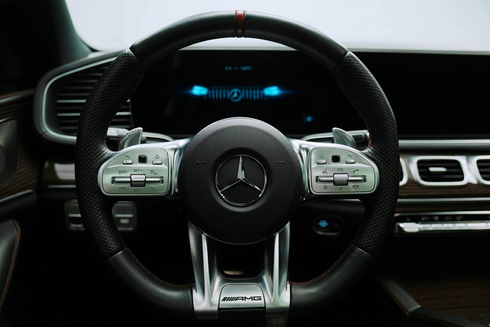 Used 2023 Mercedes-Benz GLE 53 AMG 4MATIC image 33