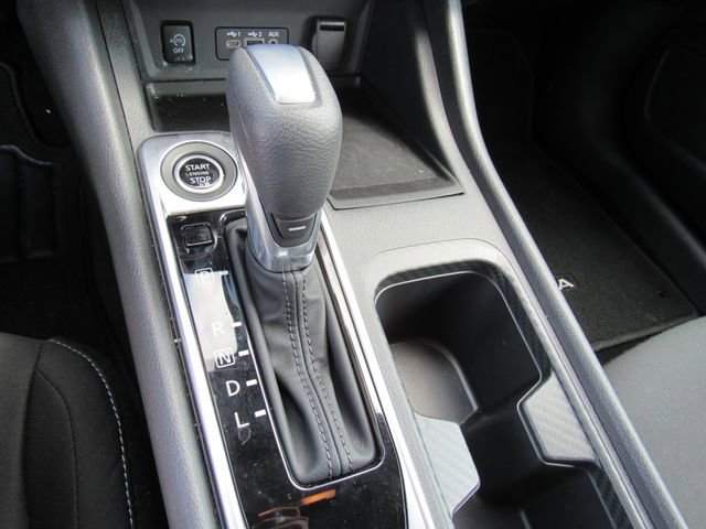 Certified 2025 Nissan Sentra SV w/ All-Weather Package image 24