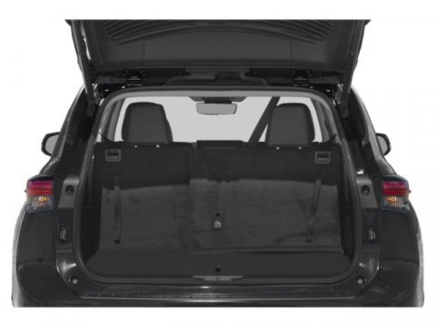 Used 2023 Toyota Highlander XLE AWD/4WD image 11