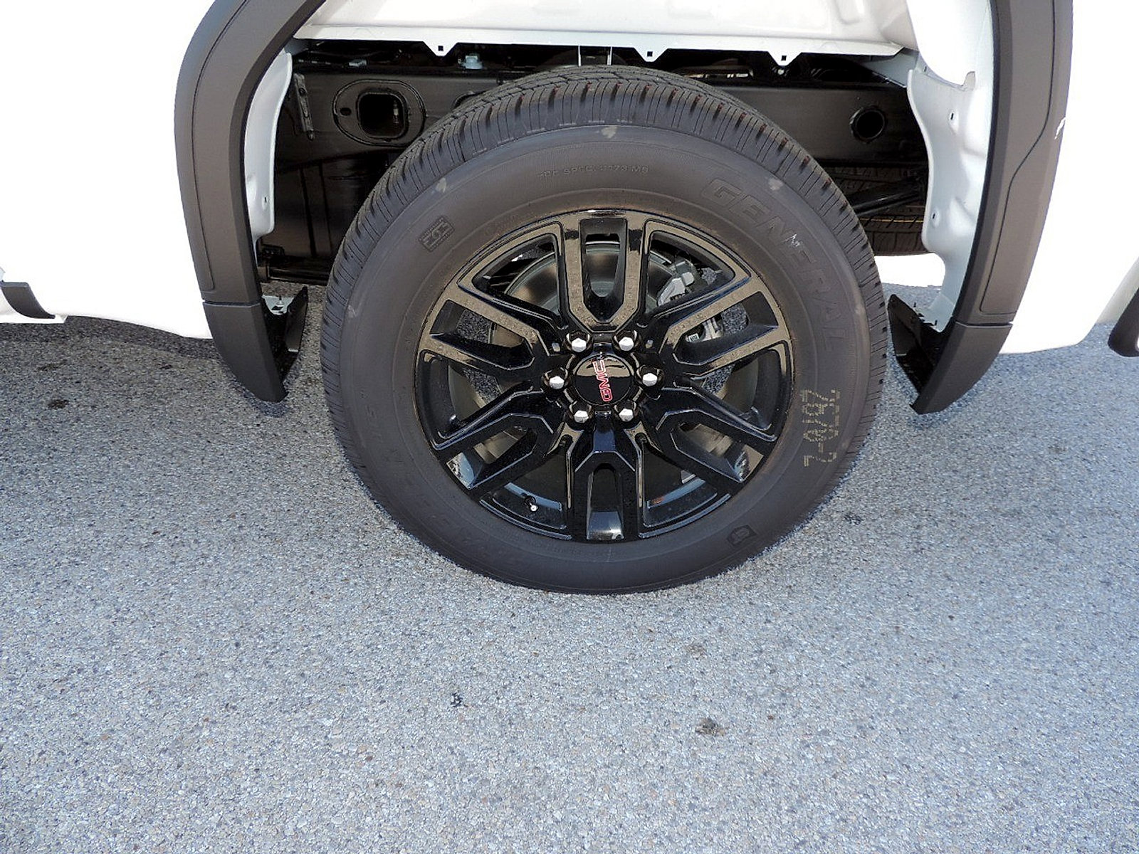 New 2026 GMC Sierra 1500 Pro w/ Graphite Edition image 9