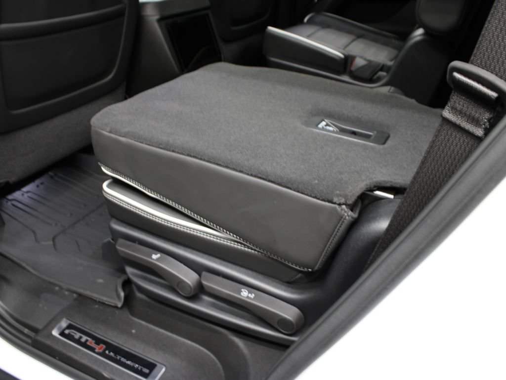 Used 2026 GMC Yukon AT4 Ultimate w/ LPO, Floor Liner Package AWD/4WD image 74