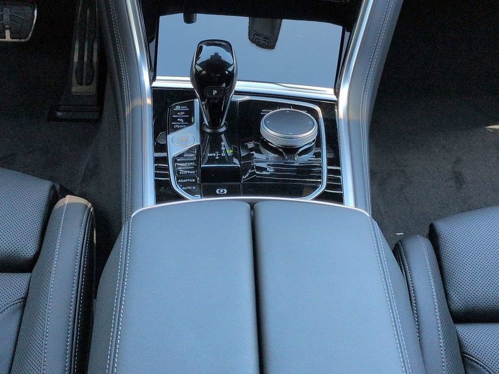 New 2026 BMW 840i RWD image 19