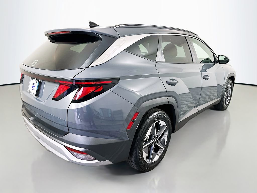 Certified 2025 Hyundai Tucson SEL FWD image 5