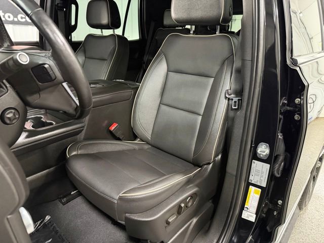 Used 2022 GMC Yukon SLT w/ SLT Luxury Package AWD/4WD image 24