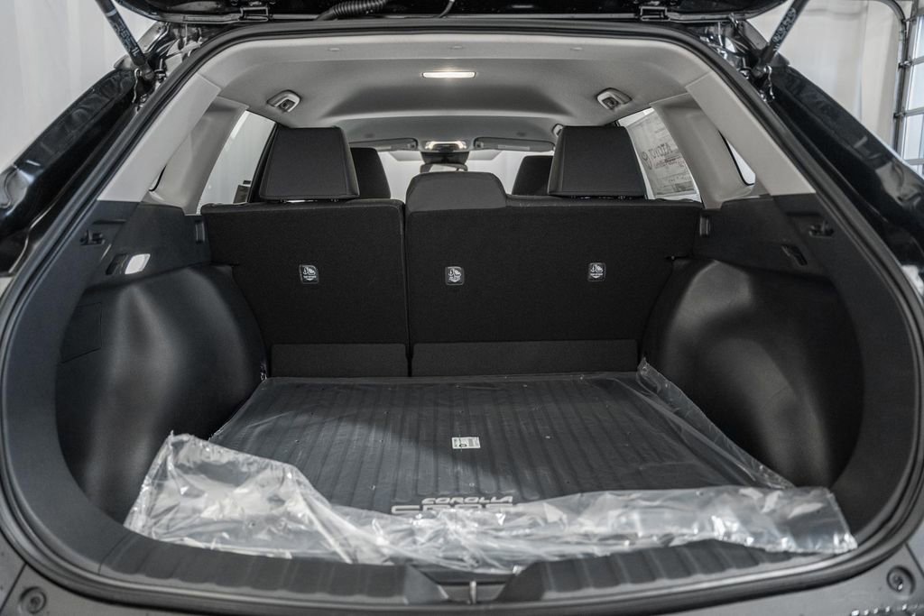 New 2026 Toyota Corolla Cross LE image 8