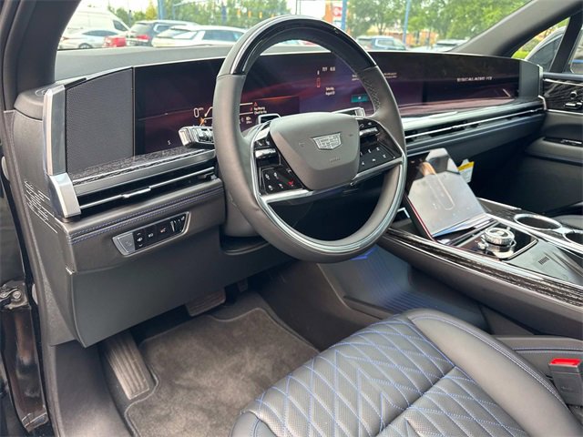 New 2025 Cadillac Escalade IQ Luxury 1 w/ Smart Trailering package image 21