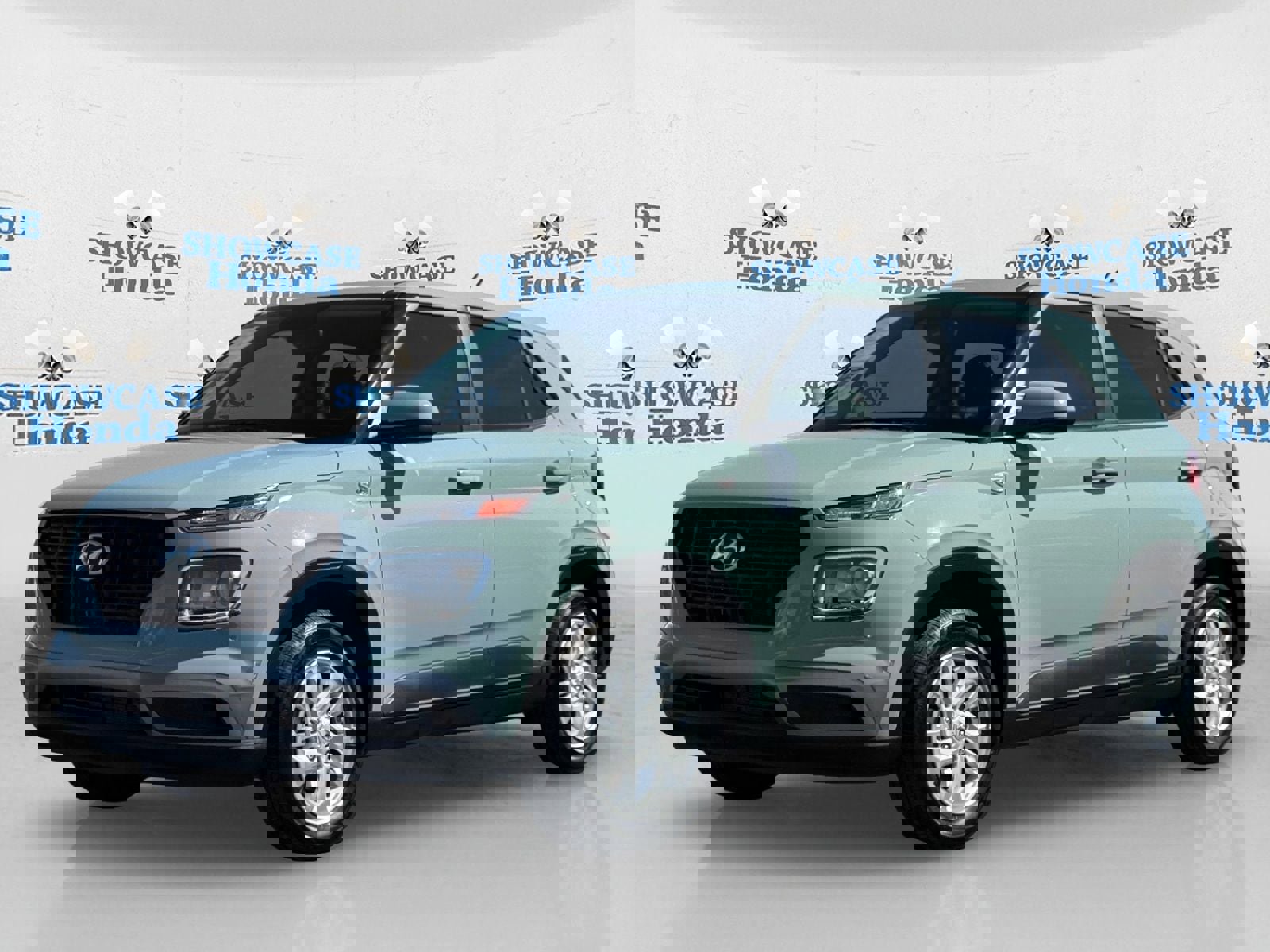 Used 2025 Hyundai Venue SE image 2