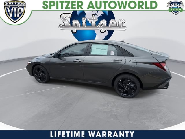 New 2026 Hyundai Elantra Sport FWD image 6
