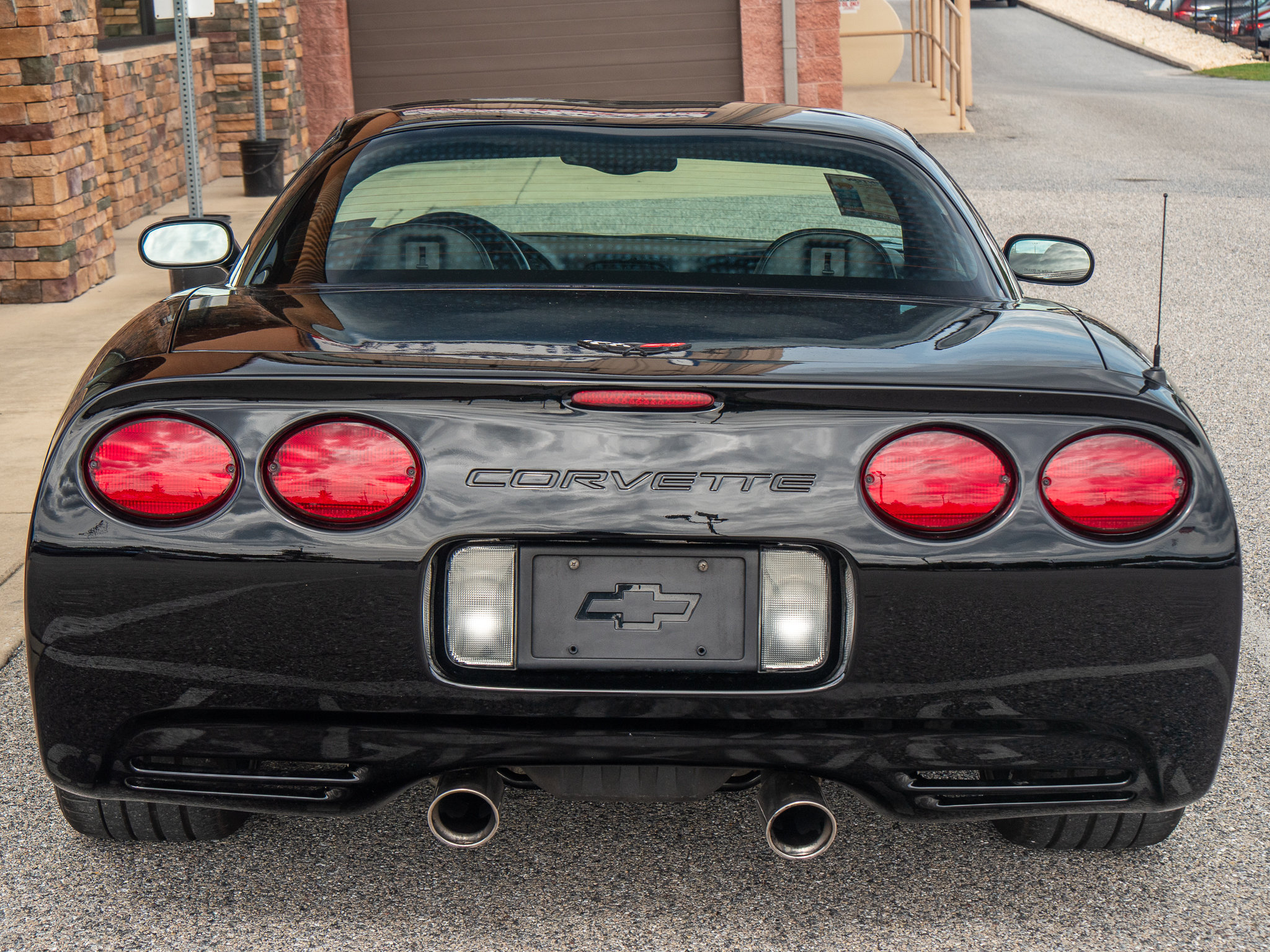 Used 2001 Chevrolet Corvette Z06 w/ Memory Pkg RWD image 4
