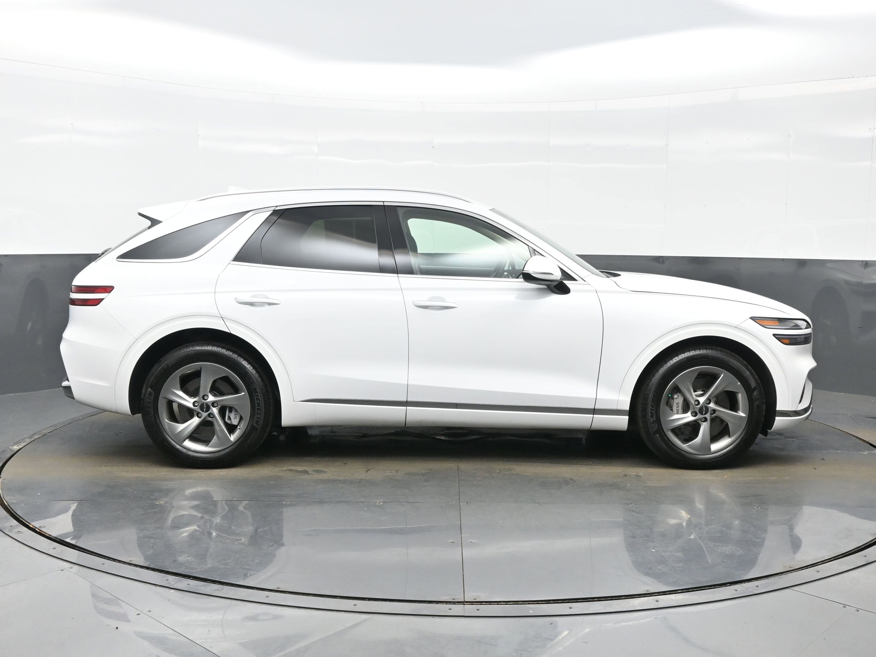 Certified 2026 Genesis GV70 2.5T Select image 7