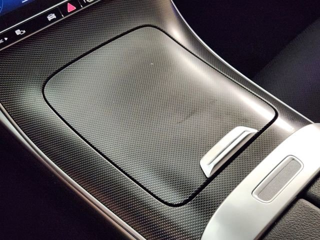 Used 2024 Mercedes-Benz C 300 Sedan image 19