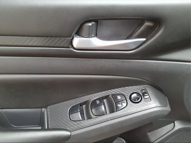 Used 2022 Nissan Altima 2.5 S image 11