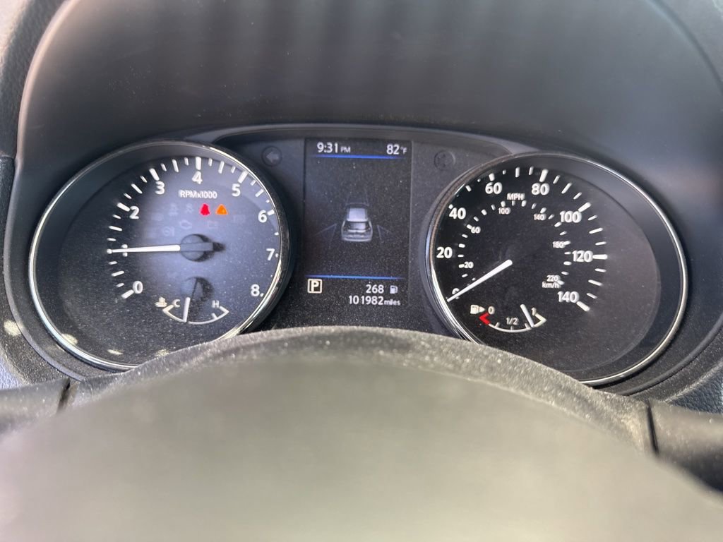 Used 2019 Nissan Rogue SV image 8