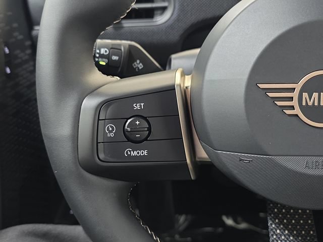 Used 2026 MINI Cooper S FWD image 13