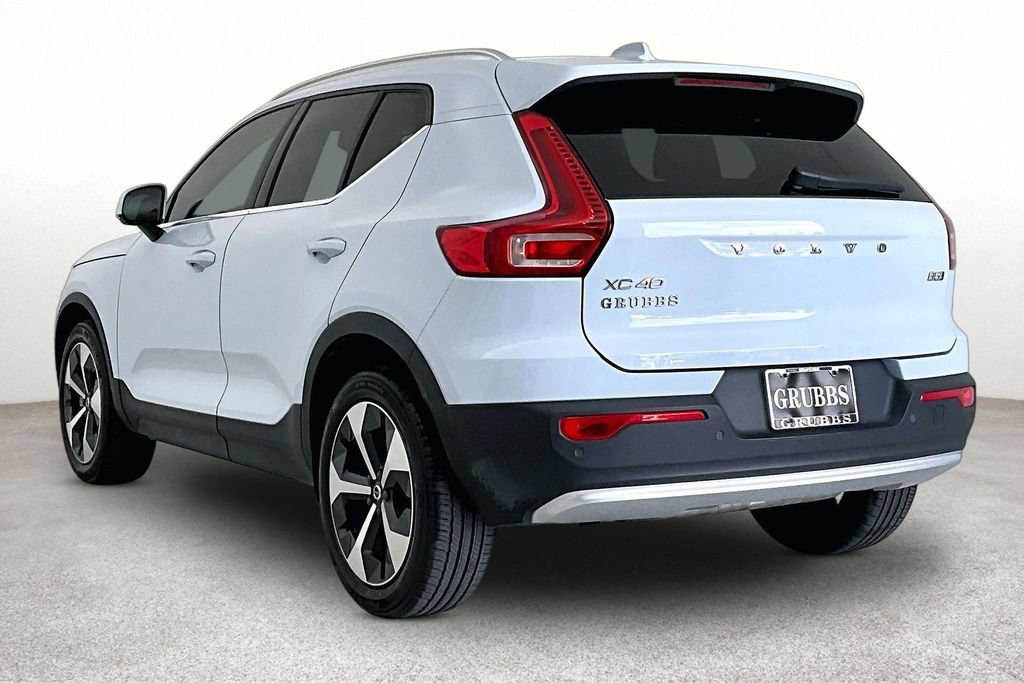 Certified 2024 Volvo XC40 B5 Core w/ Protection Package Premier AWD/4WD image 15