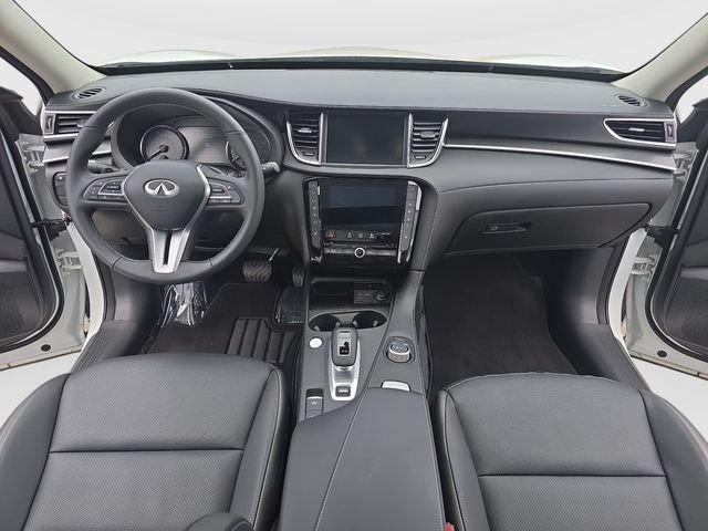 Used 2024 INFINITI QX50 Luxe AWD/4WD image 10
