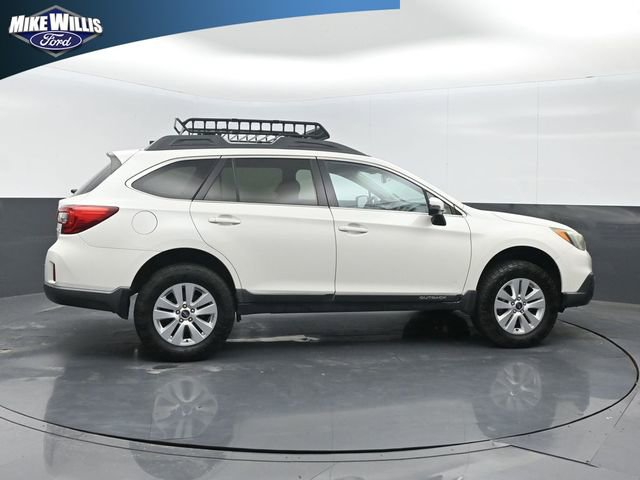 Used 2016 Subaru Outback 2.5i Premium image 8
