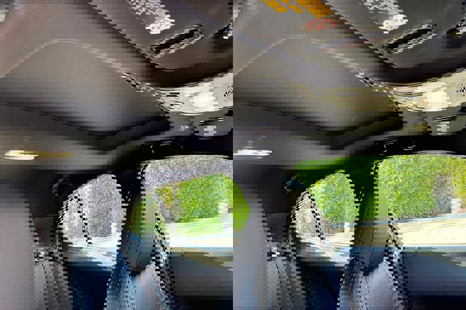 Used 2020 Lexus UX 200 w/ Premium Package image 13