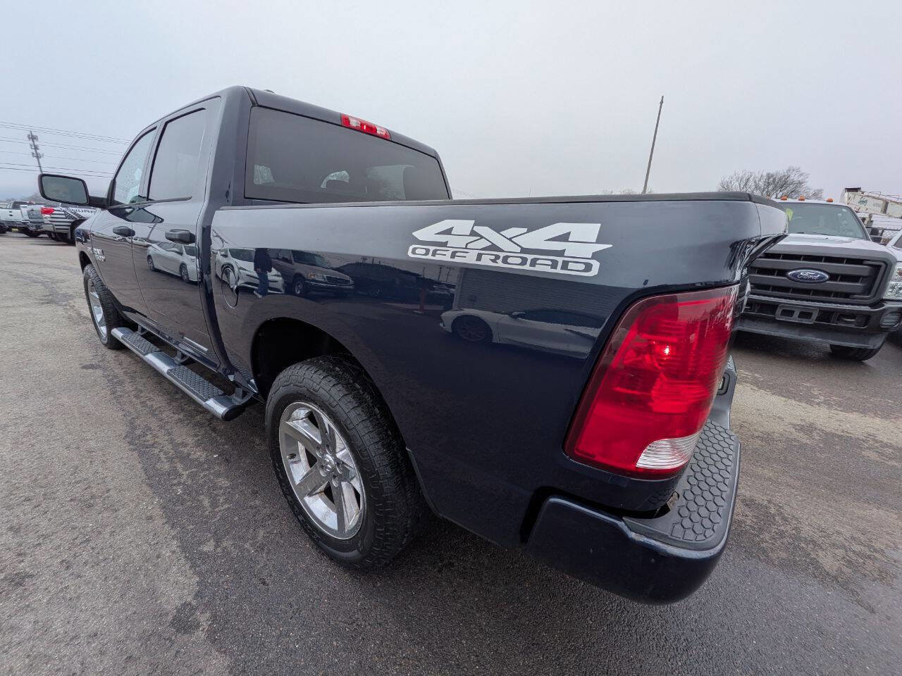 Used 2015 RAM 1500 Express image 8