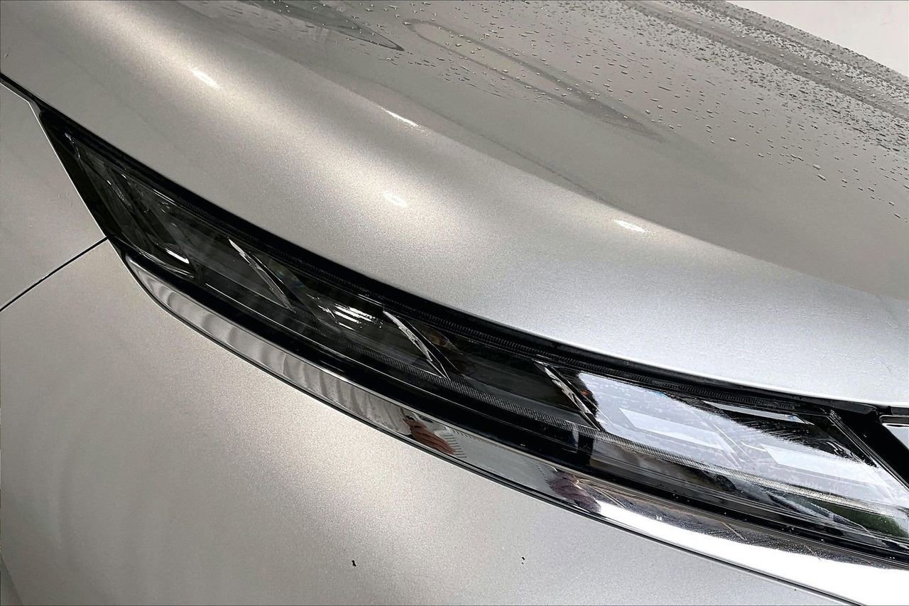 Used 2023 Mitsubishi Outlander SE image 28