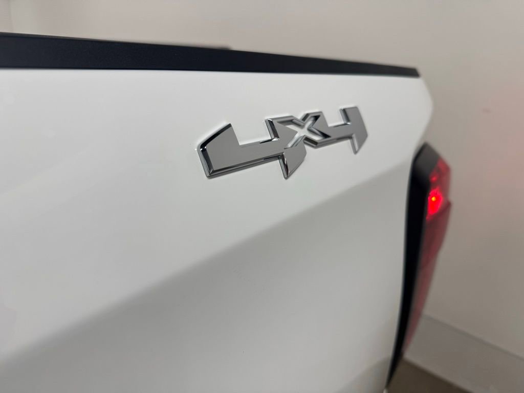 New 2026 GMC Sierra 1500 Elevation image 29