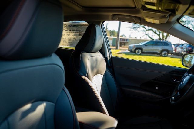 Certified 2025 Subaru Crosstrek 2.5i Limited w/ Popular Package #3A image 8