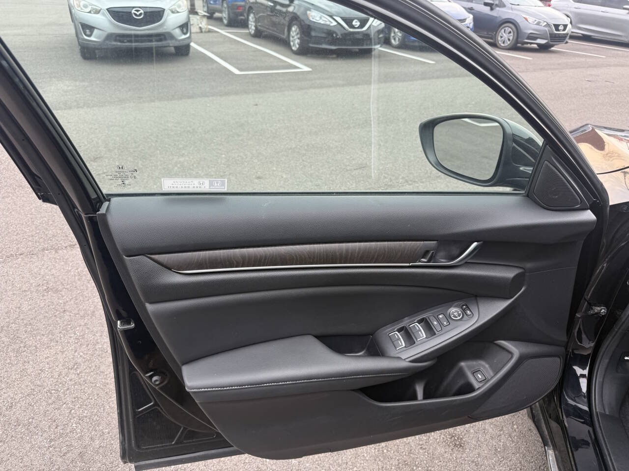 Used 2020 Honda Accord EX image 19